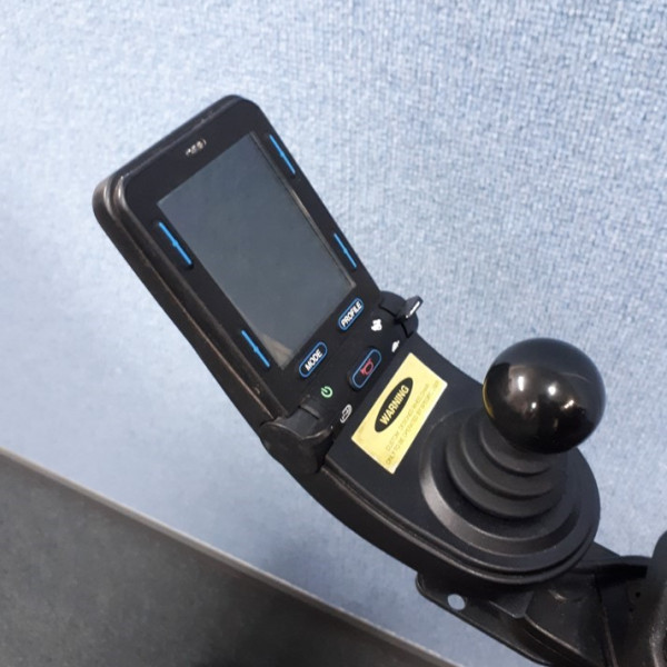 Electric wheelchair tilt-in-space - mid wheel drive TA iQ EQ5611